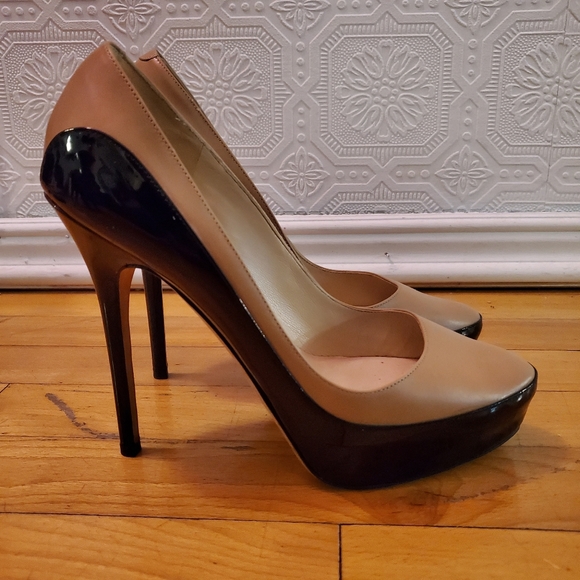 "Sepia" leather platform heels - Picture 4 of 6